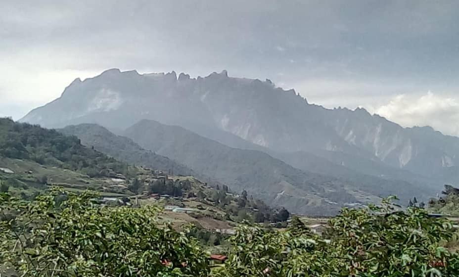 Dongorit Cabin House 1 Kundasang Экстерьер фото